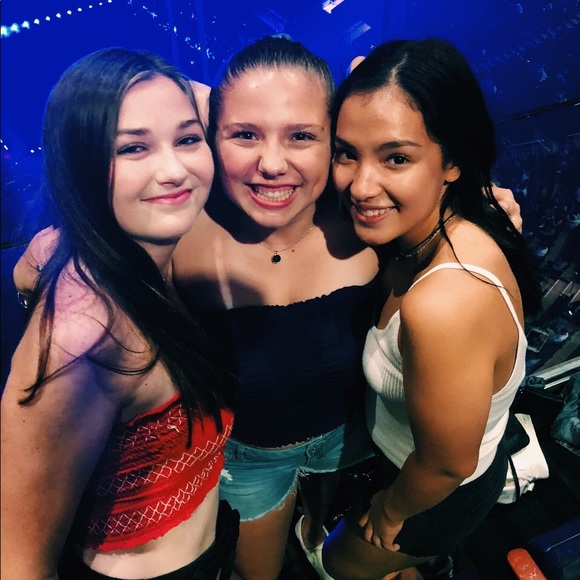 Meet your Posher, Kate - Picture 1 of 1